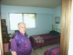 North Bluff side bedroom